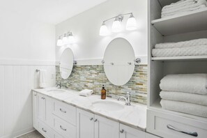 Hus (4 Bedrooms) | Innvendig