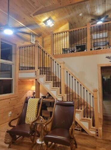 Brand New Luxury Cabin 5 minutes to TIEC
