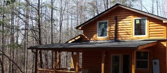 Brand New Luxury Cabin 5 minutes to TIEC
