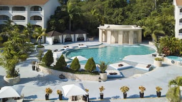 Piscina externa