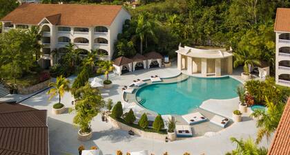 VIP 2BR Presidential Suite @ Lifestyle Holidays, Mando All-Inclusive Fee Extra