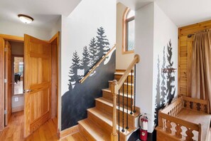 Interior - Mountain Getaway near Boone, Hot Tub, and Gorgeous Views! (Fleetwood)