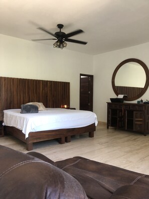 4 bedrooms, iron/ironing board, travel cot, free WiFi - Casa Paraiso Escondido (La Peñita de Jaltemba)