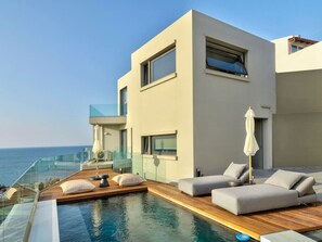 Pool - Alectrona Living Crete RocSea Luxury Loft (Πλατανιάς)
