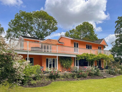 5 bedroom accommodation in Geldeston, near Beccles