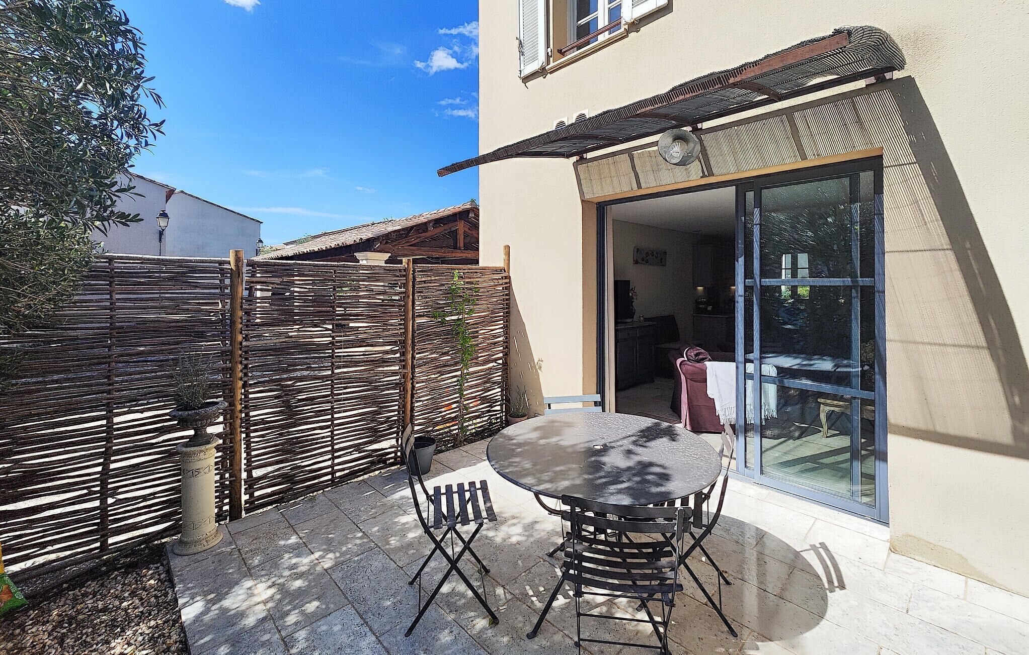 Restauration extérieure