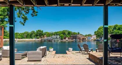 Lake Front - Kayaks - Hot Tub - Sleeps 8