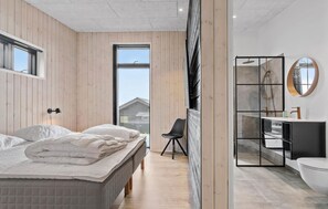 4 quartos, berço de viagem, Wi-Fi de cortesia