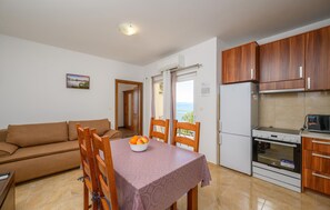 Interior - Lovely apartment in Komarna with WiFi (Komarna)