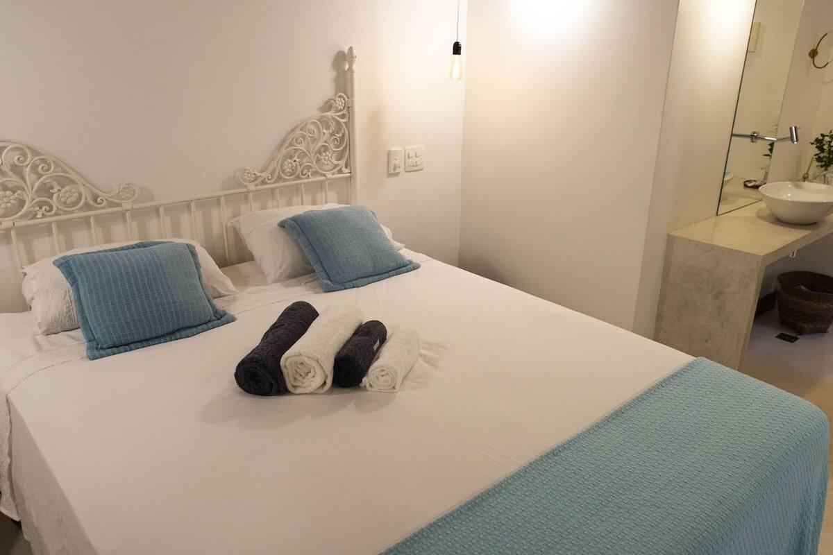 Habitación estándar, vistas al jardín | Wifi gratis y ropa de cama