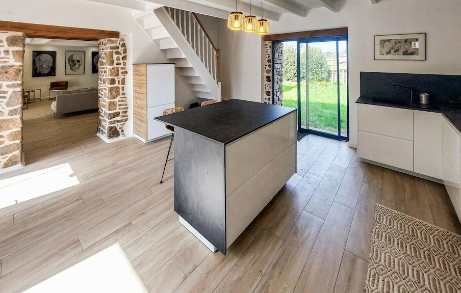 Beautiful Home In Plouézec With Wifi - Plouha