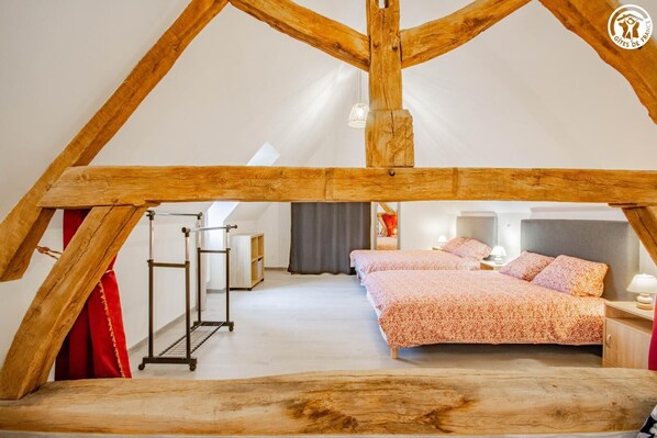 2 bedrooms, internet