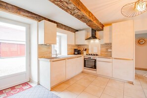 Microwave, oven, dishwasher