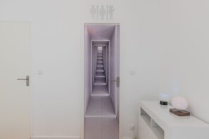 Interior - La Zone 51 (Orléans)