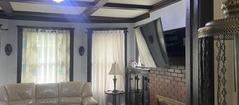 Elizabeth bedroom Newark Airport New York City Statue of Liberty
MetLife stadium