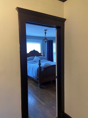 1 bedroom, iron/ironing board, free WiFi, bed sheets - Elizabeth bedroom Newark Airport New York City Statue of Liberty
MetLife stadium (Elizabeth)