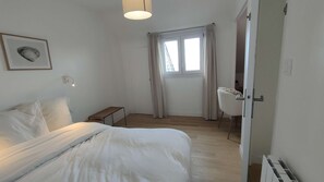 3 sovrum, skrivbord och wi-fi