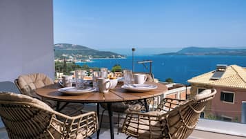 Comfort Apartment | Terrace/patio