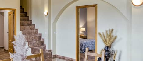 5 habitaciones, wifi gratis, ropa de cama y acceso para silla de ruedas