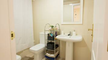 淋浴設備、風筒、提供毛巾