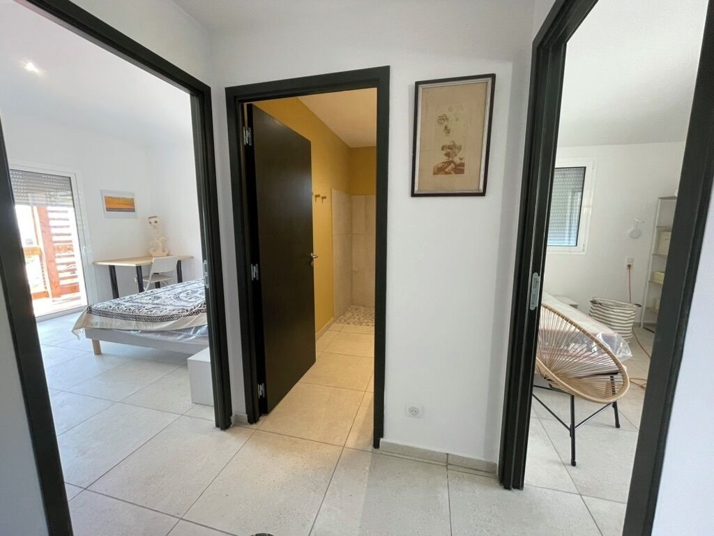 3 quartos, Wi-Fi de cortesia, roupa de cama