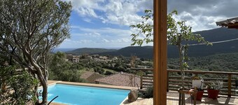 Apartamento 'Guetali Du Rocher' con vistas al mar, Wi-Fi y aire acondicionado