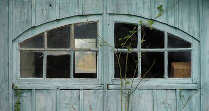 Country House 'Les Hauts De Thiers' with Mountain View, Private Garden and Wi-Fi