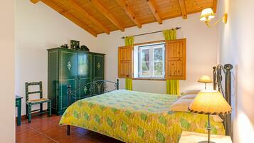 4 chambres, draps fournis