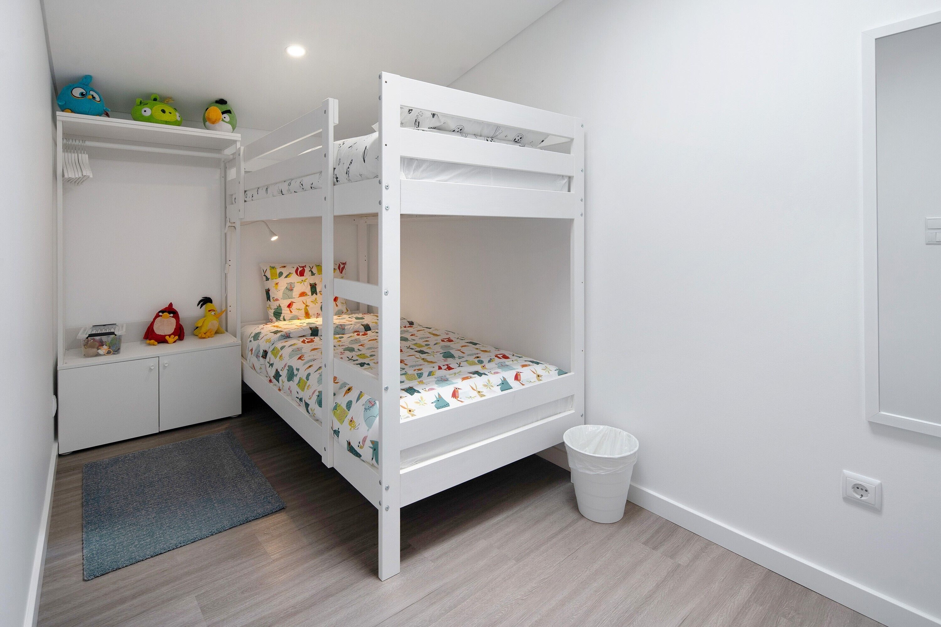 2 bedrooms, iron/ironing board, WiFi (free), bed sheets