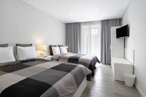 2 slaapkamers, een strijkplank/strijkijzer, gratis wifi, beddengoed