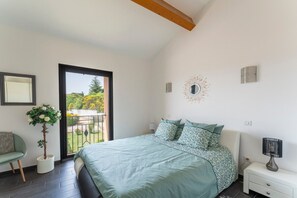 1 sovrum, strykjärn/strykbräda, gratis wi-fi och sängkläder