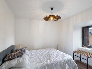 4 bedrooms, free WiFi