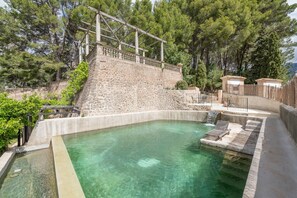 Pool - Chalet 'Ses Llebres' with Private Pool, Wi-Fi and Air Conditioning (Bunyola)