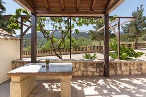 Terrace/patio - Apartment 'La Mata Il' with Mountain View, Shared Pool and Wi-Fi (Calar de la Santa)