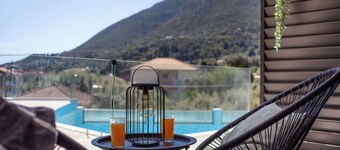 Apartment 'Sofia' with Sea View, Wi-Fi and Air Conditioning