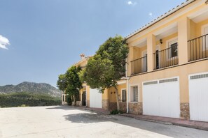 Exterior - Apartment 'Duplex Rural' with Mountain View, Private Terrace and Wi-Fi (Calar de la Santa)