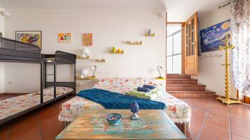 1 bedroom, free WiFi, bed sheets