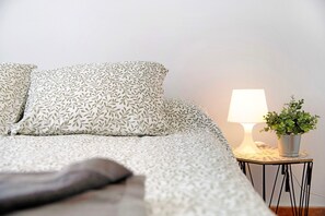 1 bedroom, free WiFi, bed sheets - Holiday Apartment 'Casita Sabrina, Seaview Terrace' with Private Terrace and Wi-Fi (Playa Honda)