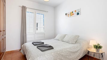 1 chambre, Wi-Fi gratuit, draps fournis