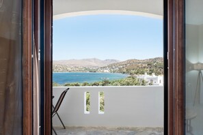 Interior - Apartment 'Akrogiali House Drimonas' with Sea View, Wi-Fi and Air Conditioning (Leros)