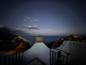 Property grounds - Holiday Home 'Casa Mark' with Sea View, Wi-Fi and Air Conditioning (Forza d'Agrò)