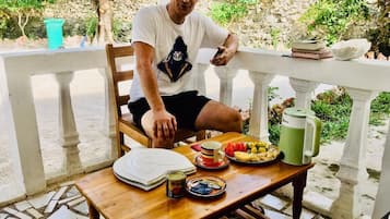 Petit déjeuner continental compris tous les jours