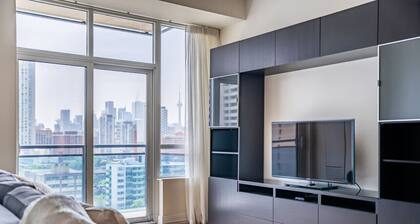 Comfort Stay - 2BR Suite - Free Parking - CN Tower View