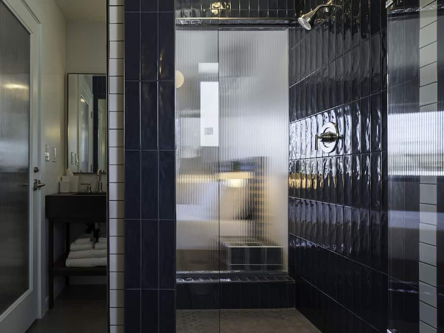 Standard Room | Bathroom | Shower, designer toiletries, hair dryer, bathrobes