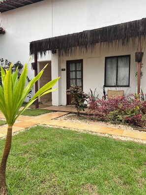 Terrace/patio - VILA LITORANEA HOTEL (São Luís)
