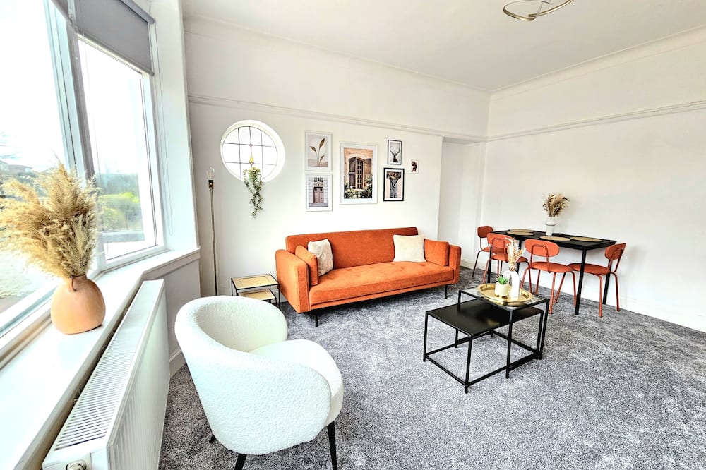 Charming 3-Bed Oasis-free parking - Glen Urquhart