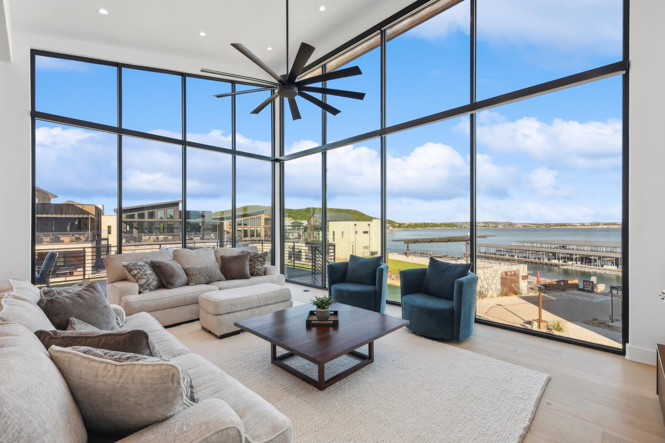 New Glass Water View at PK *4bed/4.5 bath | Games, Paddle Boards & Kayaks!