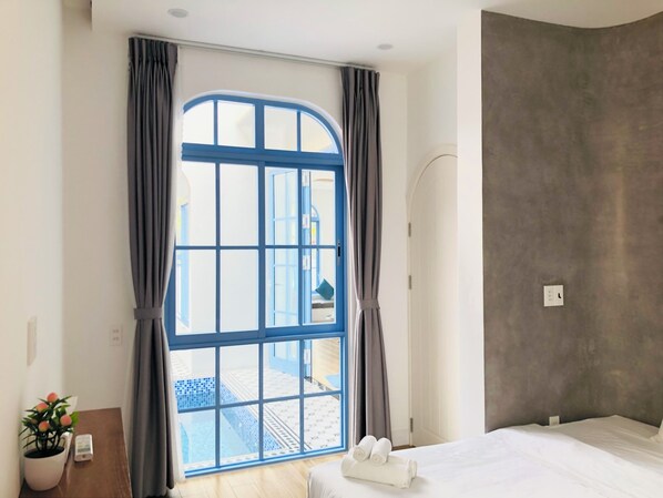 3 camere, una scrivania, ferro/asse da stiro, Wi-Fi