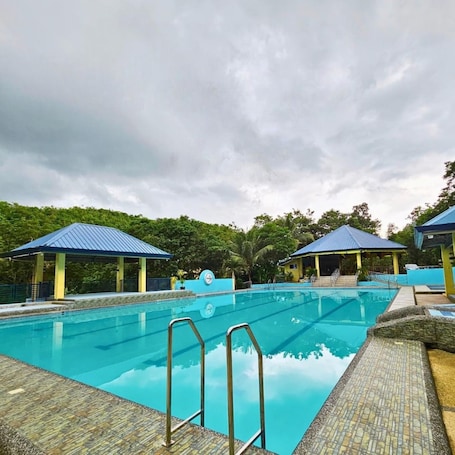 Pool. MJS Campsite and Mountain Resort