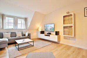 TV, DVD player, stereo